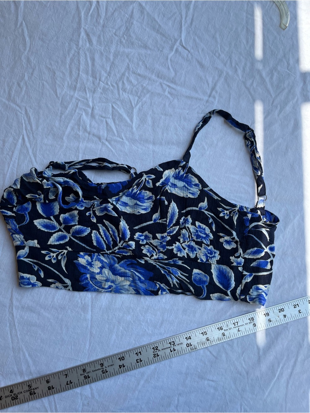Aeropostale Blue Floral Cropped  Top large
